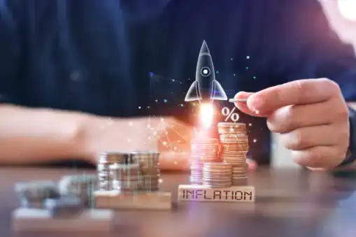 Symbol-transparente-Rakete-startet-mit-Forward-Darlehen-Ihre-Anschlussfinanzierung-gegen-Inflation-absichern.
